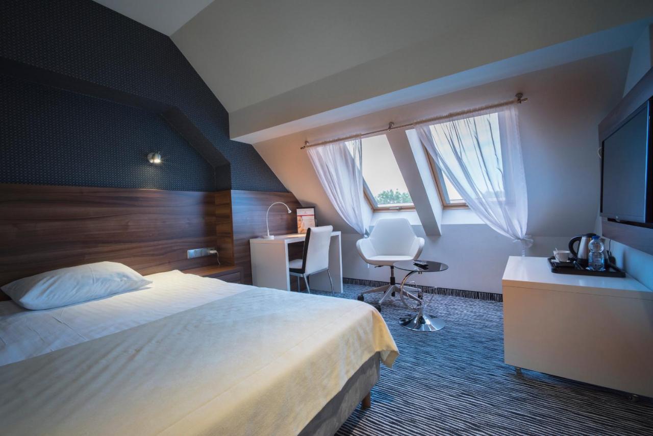 Hotel Gorczowski Katowice Chorzow Exterior photo